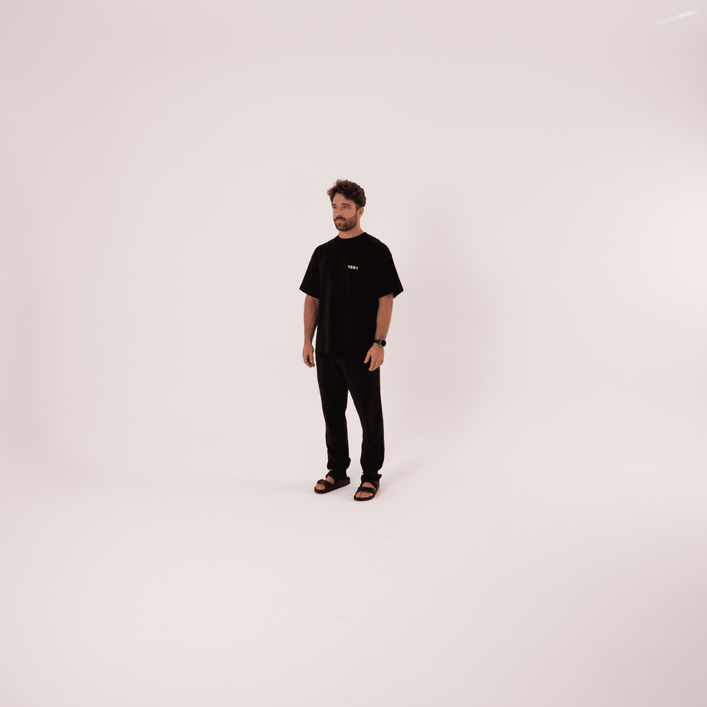 Organic Cotton Oversized T-Shirt - Black - RSRT Clothing